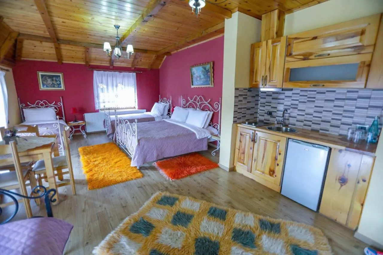 Vila Falo Voskopojë 5*,