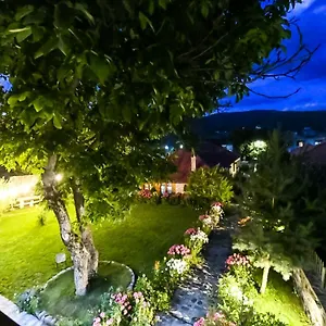 Bed and breakfast Bujtina Shkodrani, Voskopojë